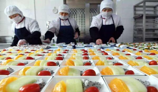 苏州市集体配餐的单位卫生合格率低于20％